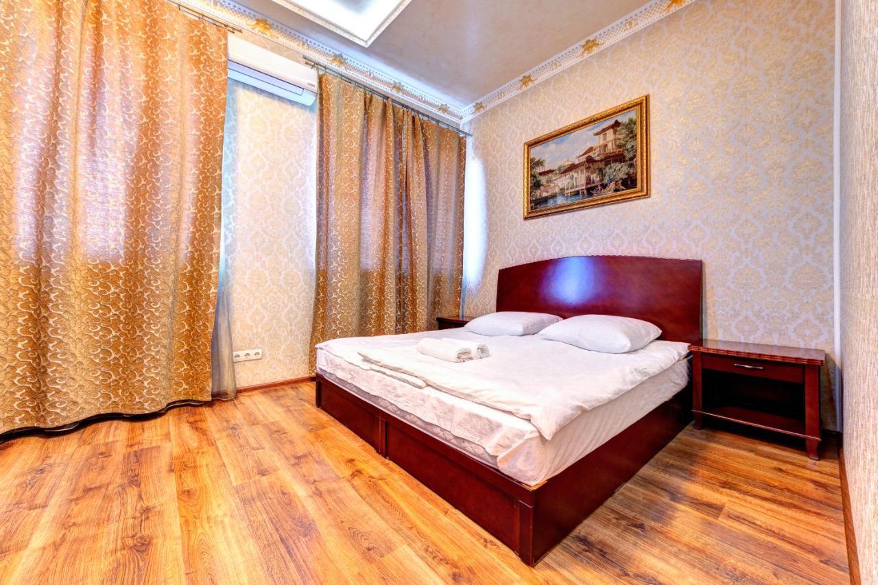 Hotel Kiev Lomakin Экстерьер фото