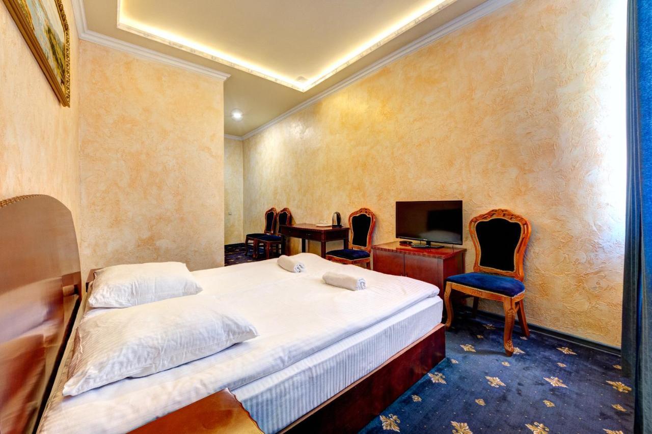 Hotel Kiev Lomakin Экстерьер фото